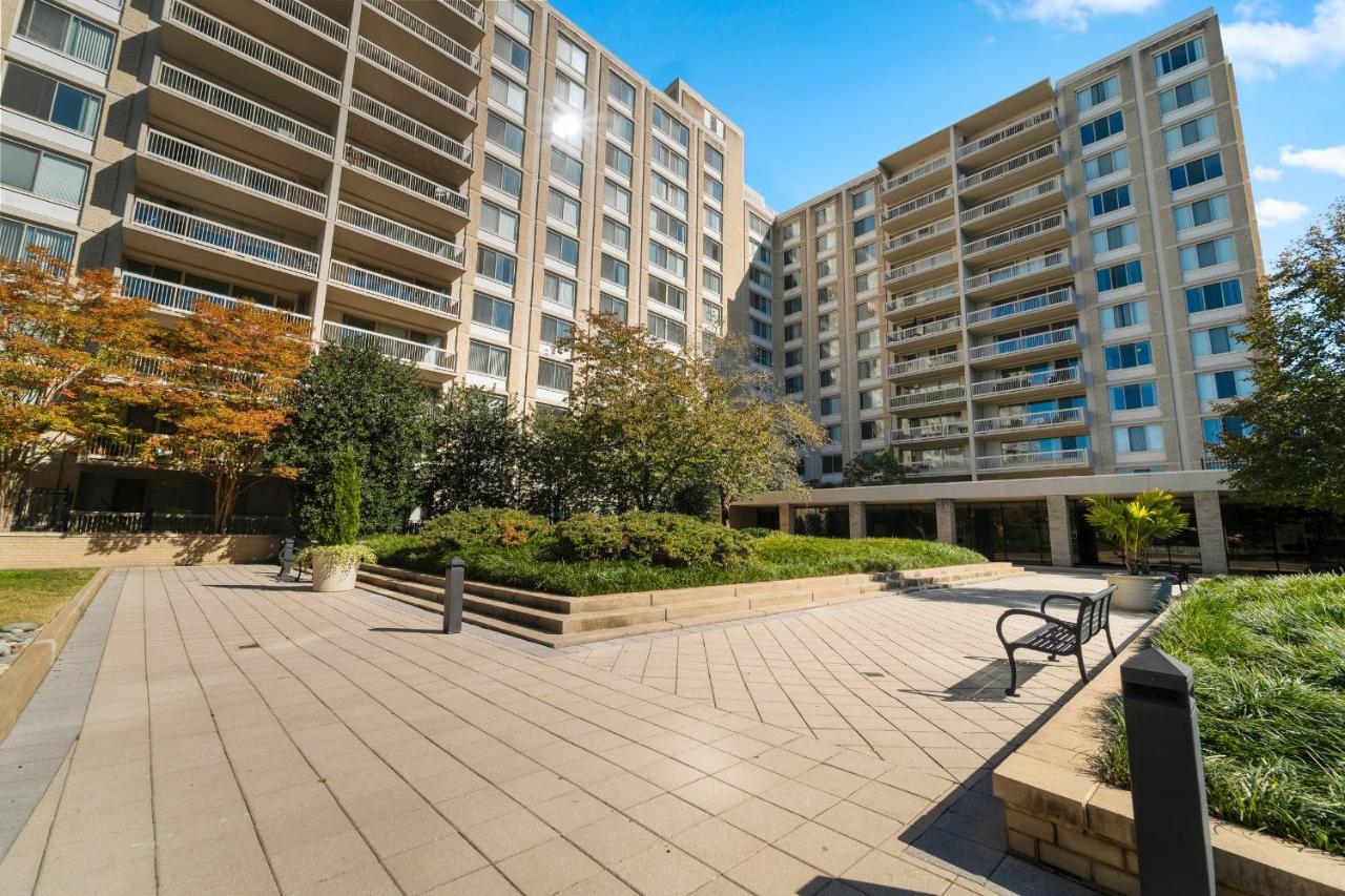 Urbandelight Crystal City Mins To Dc Free Parking Arlington Dış mekan fotoğraf